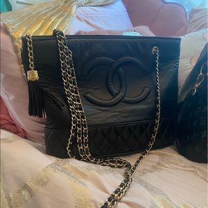 Vintage CHANEL Shoulder Bag